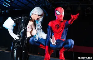 Nikki Sweet 帮助房东满 Chân Ham muốn Sau khi Dính